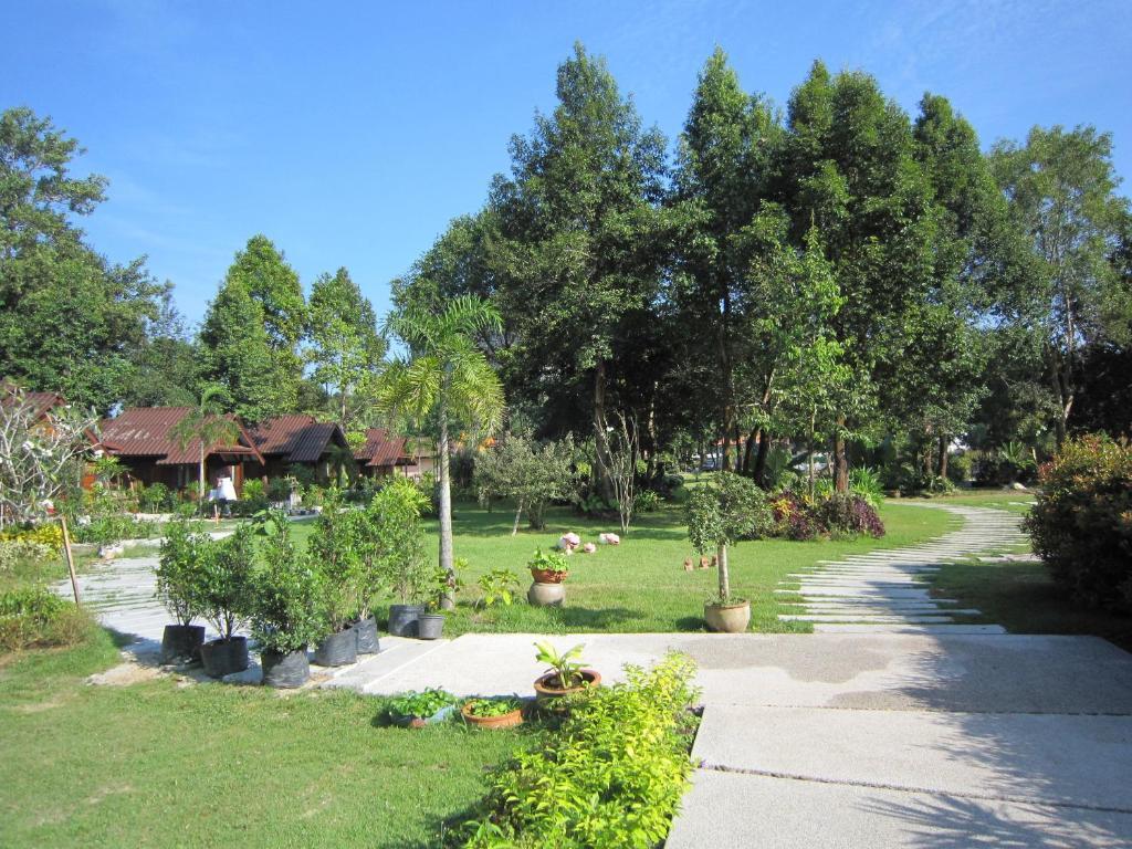 Orange Tree House Aonang Hotel Ban Klong Haeng Exterior photo